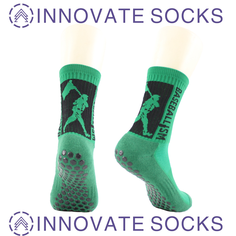 Custom Sports Socks: Combine Consumer Experience and Business Opportunity