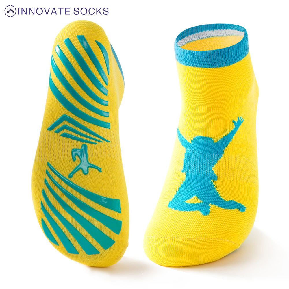 Why We Wear Tramp Socks to Play at the Indoor Playground?
