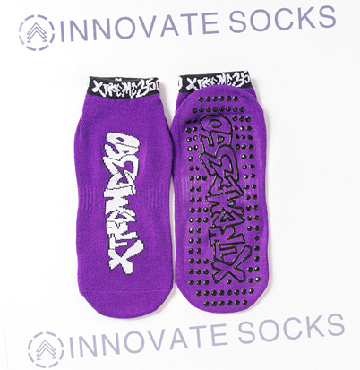 xtreme360-ankle-anti-skid-grip-trampoline-park-socks-2.jpg
