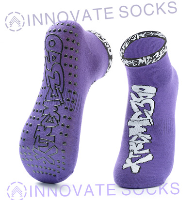 xtreme360-ankle-anti-skid-grip-trampoline-park-socks-3.jpg