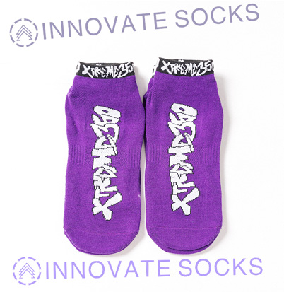 xtreme360-ankle-anti-skid-grip-trampoline-park-socks.jpg
