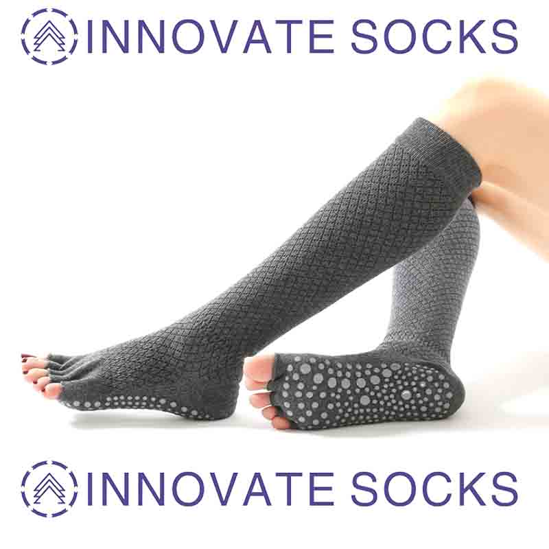 Five Toe Ladies Yoga Socks Winter Non-slip Cotton Yoga Socks Mid Crew Stockings-2.jpg