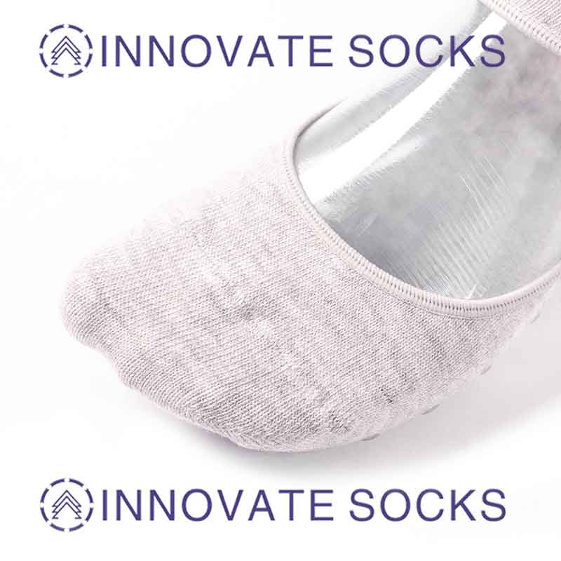 Women Yoga Silicone Grips Anti-slip Socks Perfect for Pilates Barre Ballet Dance-3.jpg