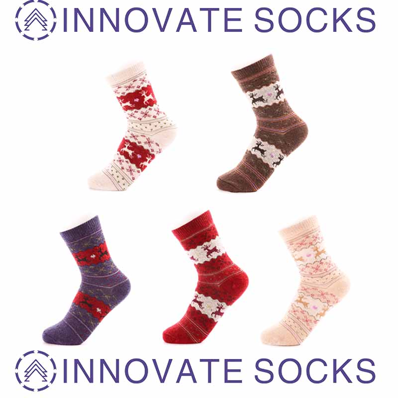 Women's Wool Warm Cartoon Thickened Christmas Cotton Crew Socks-1.jpg