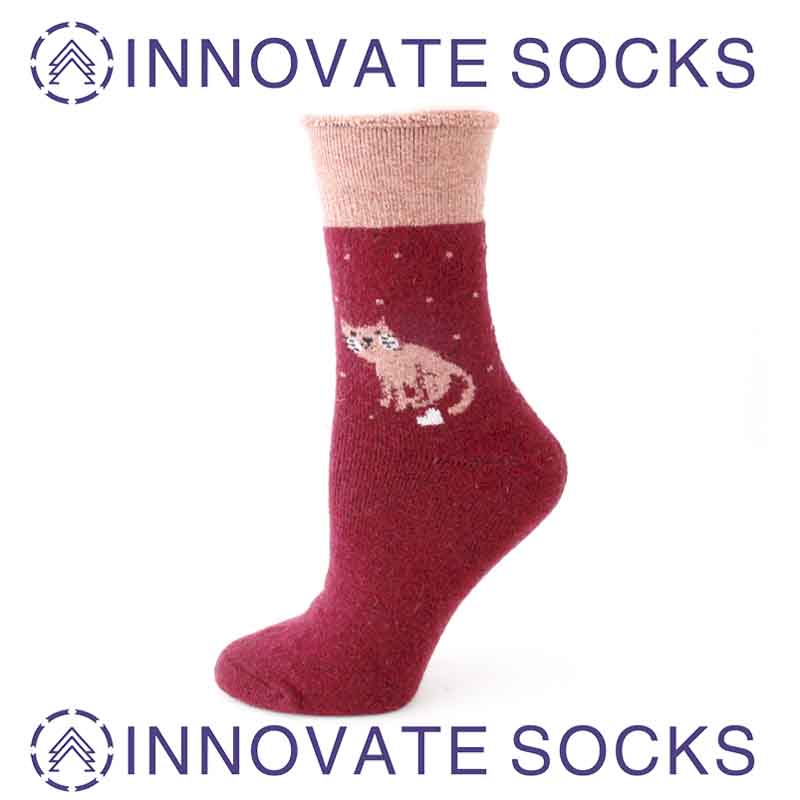 Extra Thick Wool Socks Cartoon Cute Ladies Crew Socks-3.jpg